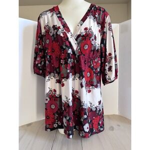 Lane Bryant Womens SZ 18/20 Red Black‎ White Floral Faux Wrap 3/4 Sleeve Top